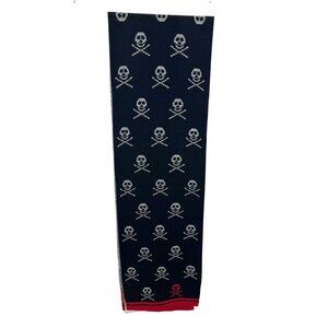 NEW Johnston & Murphy Black‎ Skull & Cross Bones Rectangle Knit Scarf